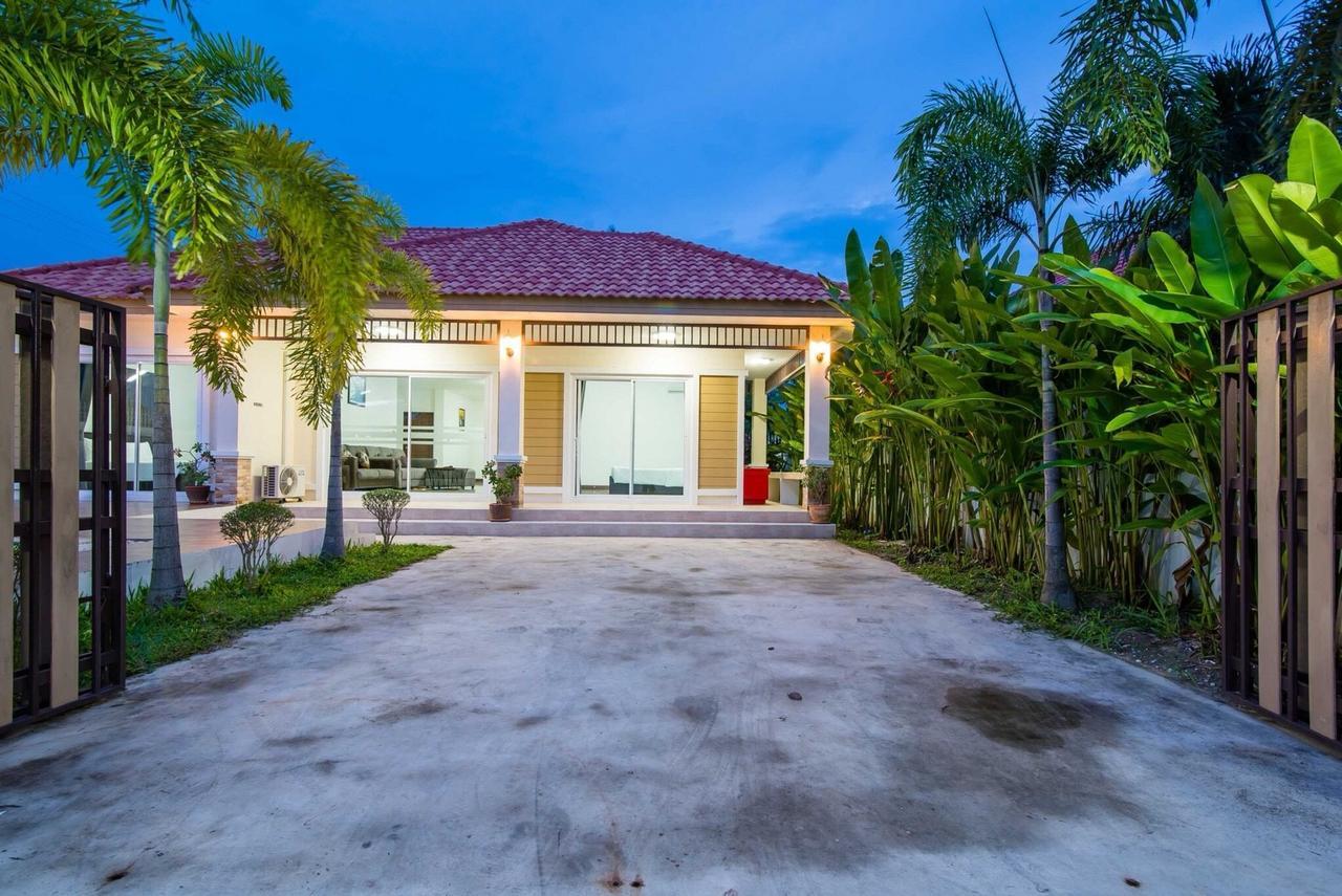 The Legacy Huahin Pool Villa Extérieur photo